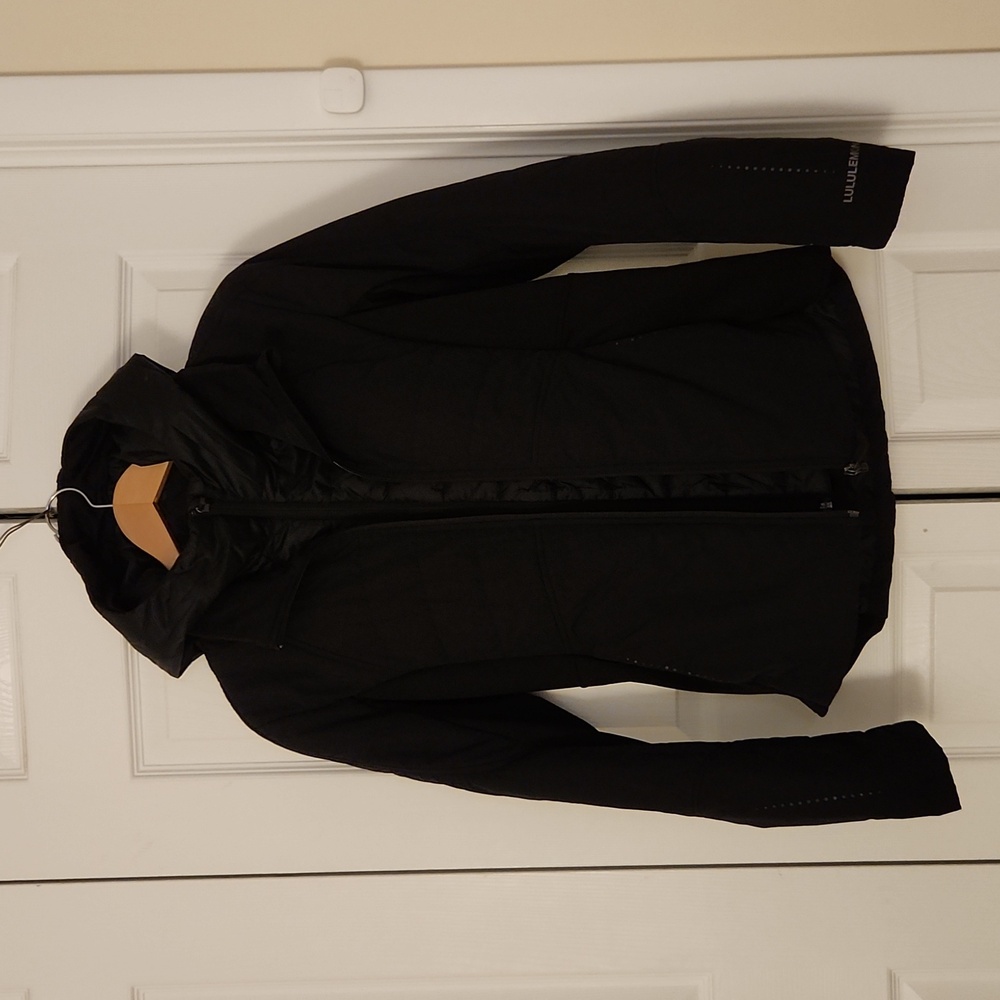 Lululemon Athletica Another Mile Jacket Black Size 10